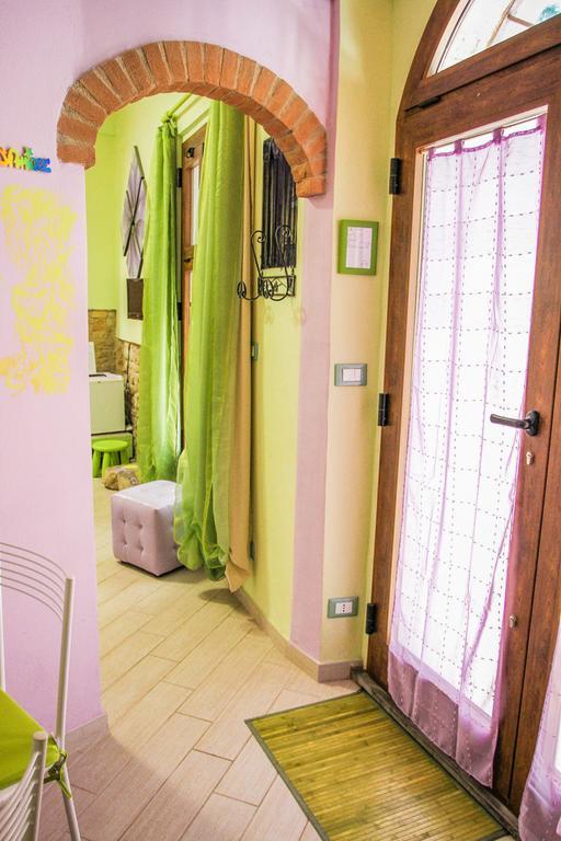 Alla Maison Di Alessia Panzió Perugia Kültér fotó
