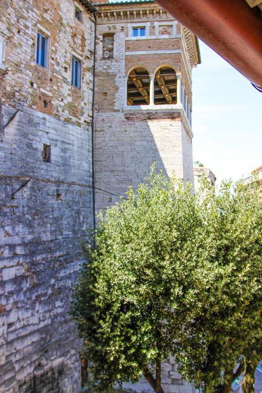 Alla Maison Di Alessia Panzió Perugia Kültér fotó